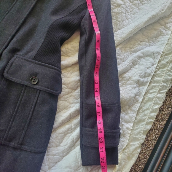 Coat - Picture 8 of 16